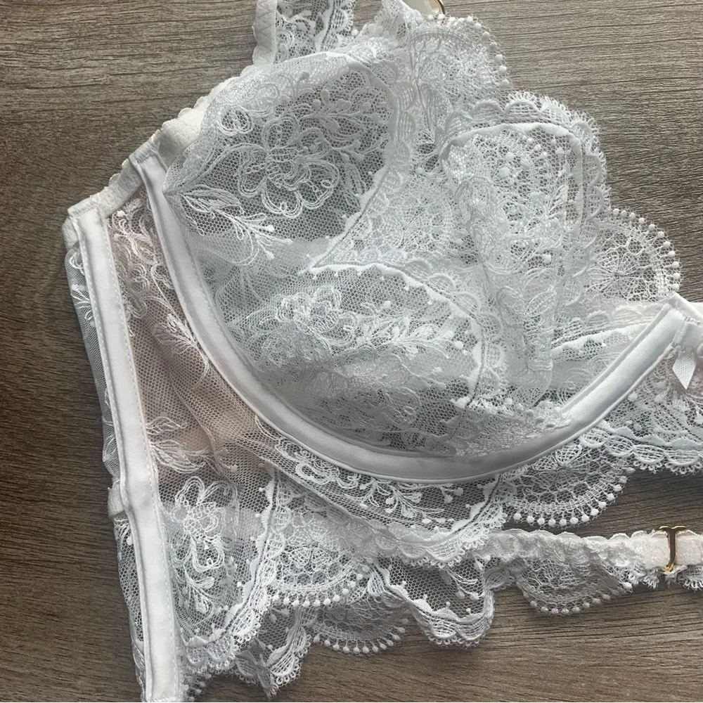 For Love & Lemons Bridal Collection Underwired Floral Lace Sheer Longline Bra - Picture 13 of 14